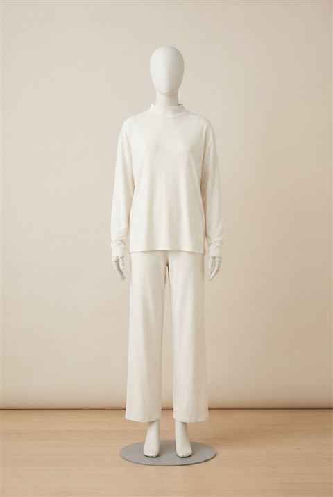 Your mannequin in a plain base layer